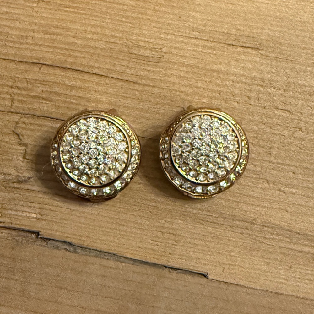 Christian Dior Vintage Gold Tone Pave Crystal Clip On Earrings - Picture 2 of 3